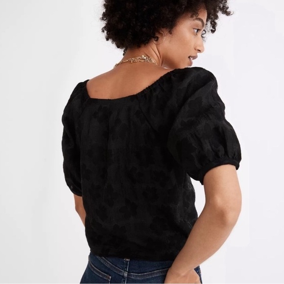 Madewell Puff Short Sleeve Wrap Top Blouse in Floral Jacquard Black - Picture 2 of 6